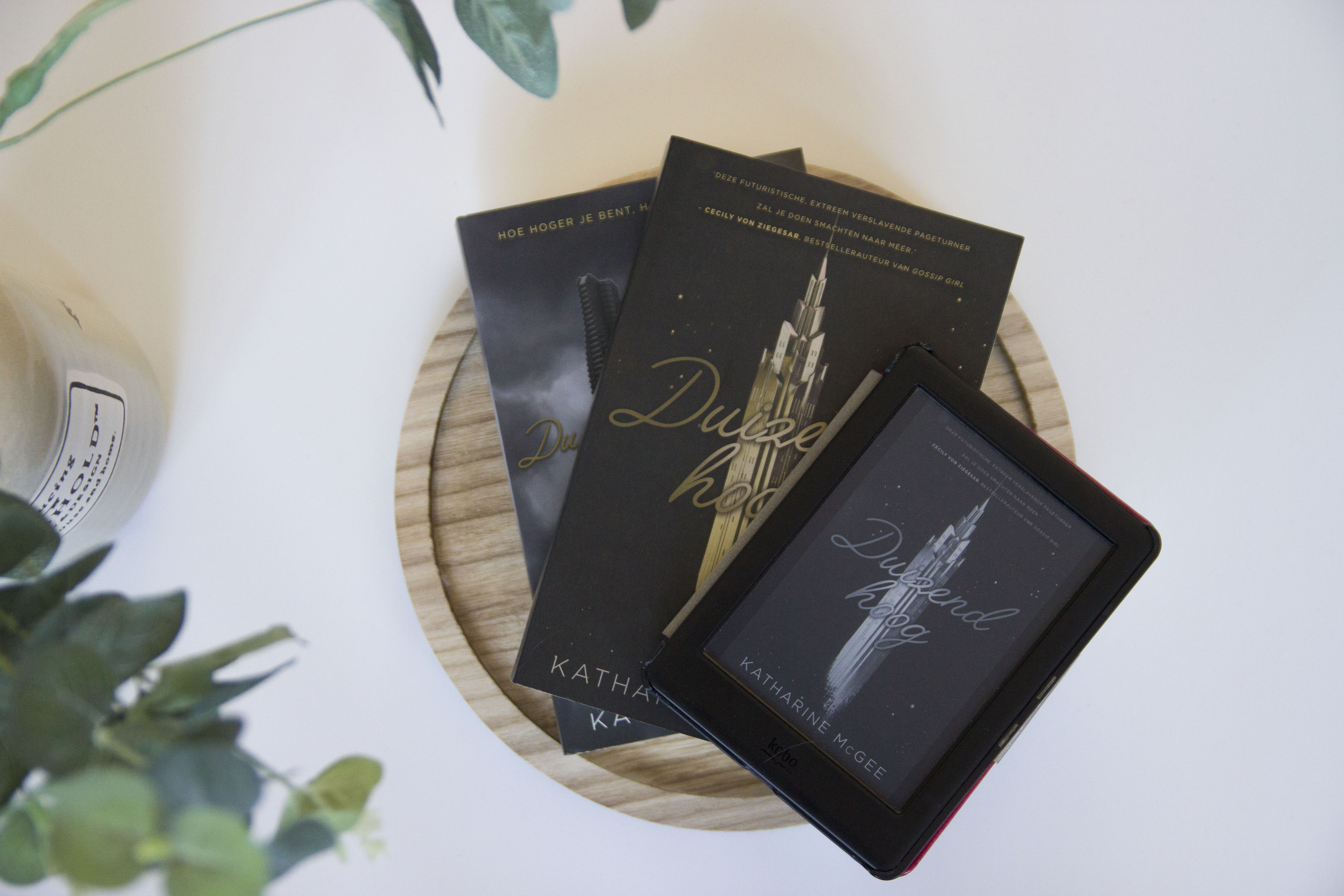 Recensie, duizend hoog, Katharine McGee